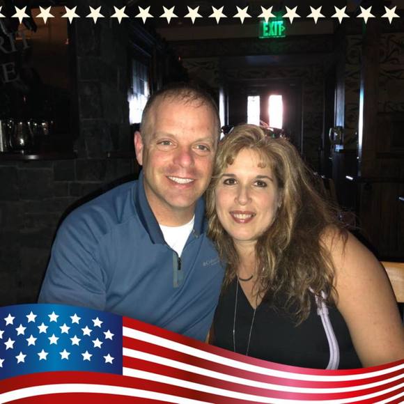 Meet your Posher, Dennise - Picture 1 of 1